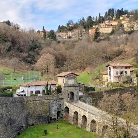 Parcheggio E Wifi Bergamo_A Due Passi Dalle Mura Eksteriør billede